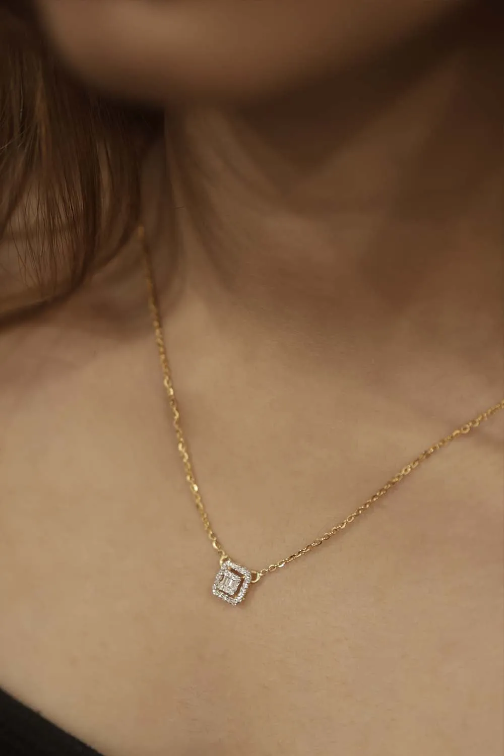 EMERALD CLUSTER NECKLACE