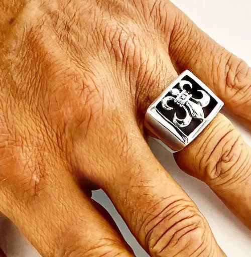 Fleur de Lis Signet Ring- Sterling Silver