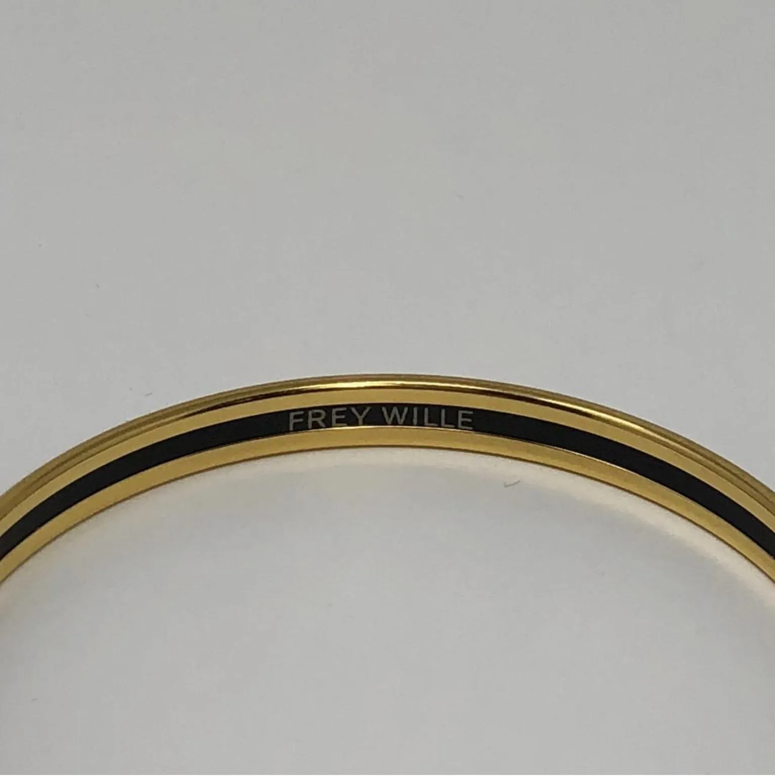Frey Wille 14k Gold Bordered Bangle Ulta Magic Sphinx Bangle