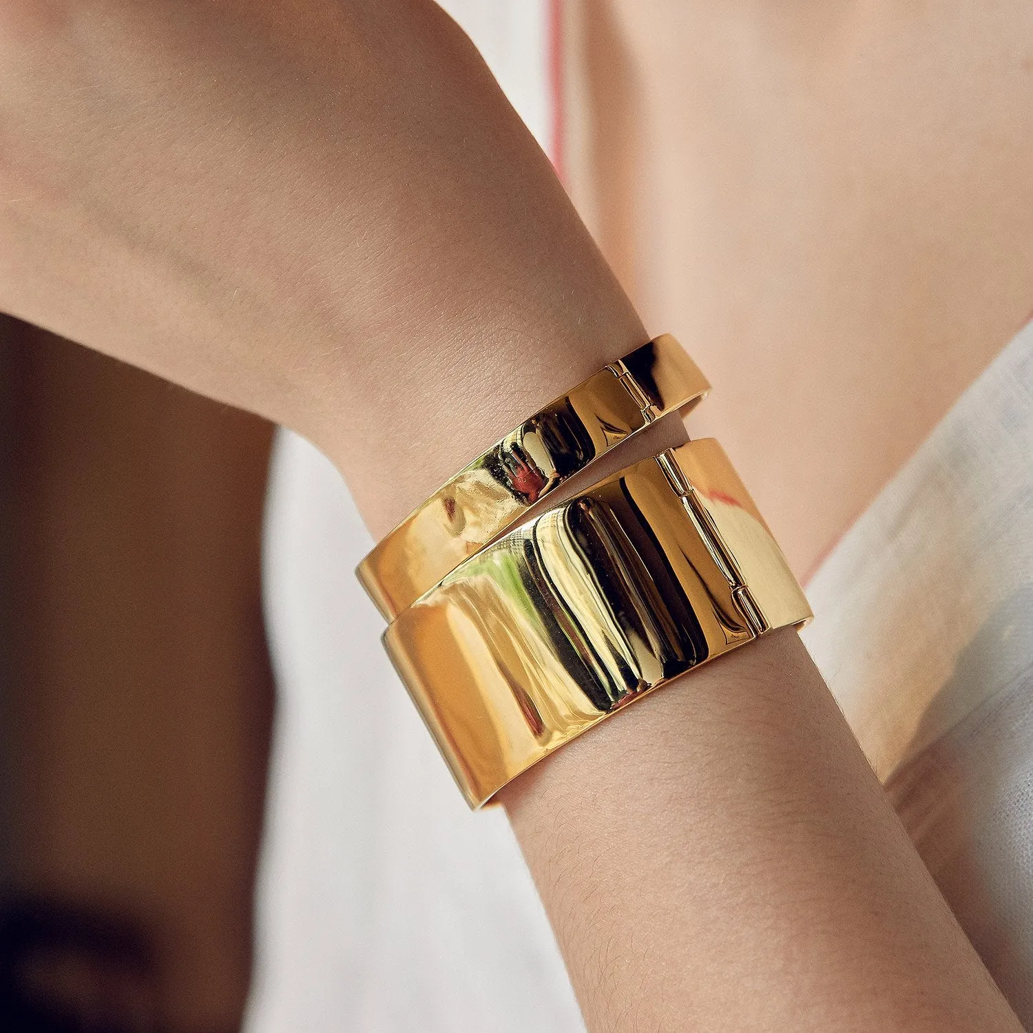 Gwen Bangle (2 COLORS)