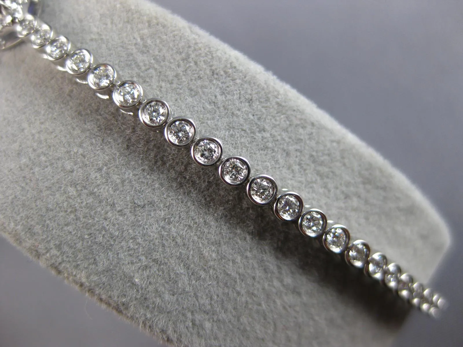 LONG 1.41CT DIAMOND AAA SAPPHIRE 18KT WHITE GOLD PEAR SHAPE HALO TENNIS BRACELET