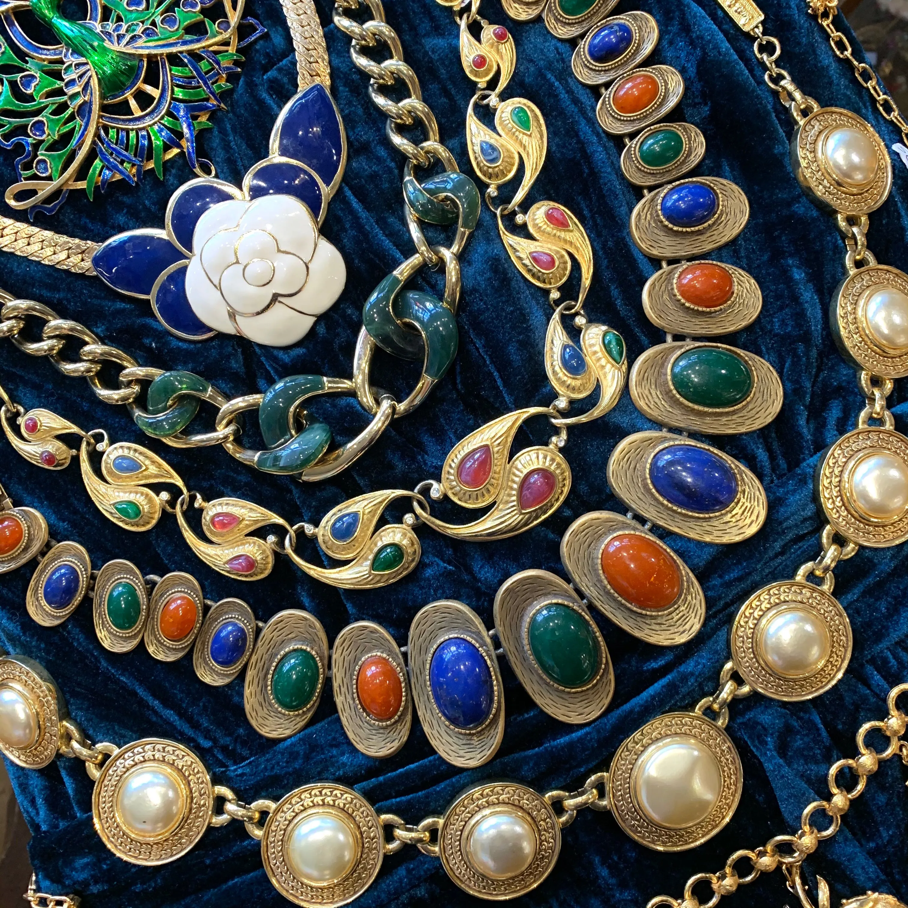 MultiColoured Les Bernard Vintage Necklace