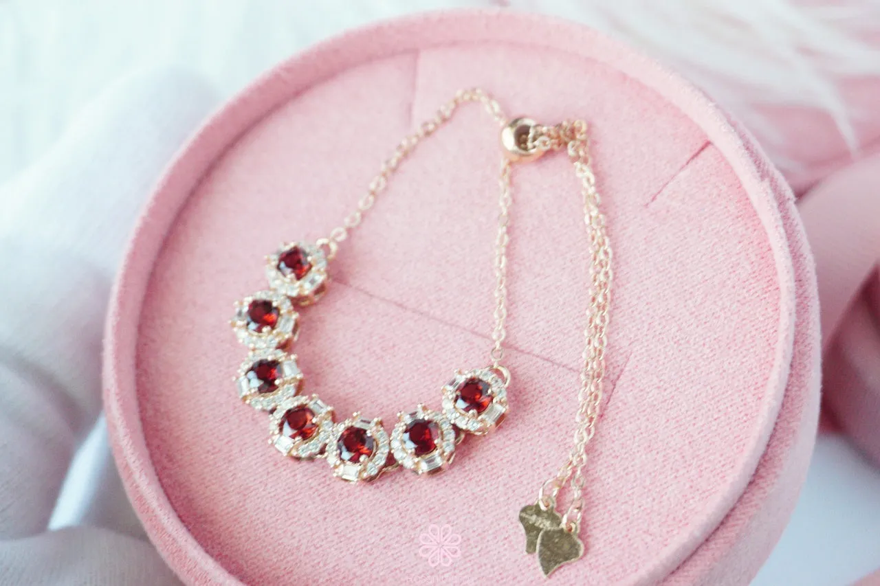 Natural Garnet Bracelet Sterling Silver925 With Rosegold Plated.