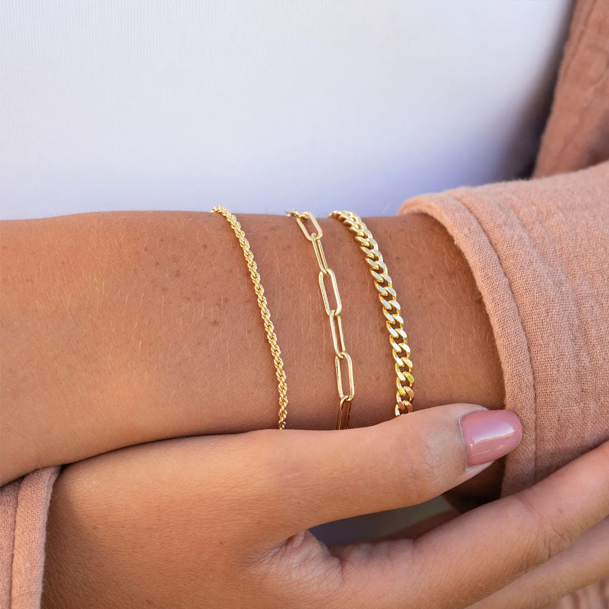 The Ariana - Gold