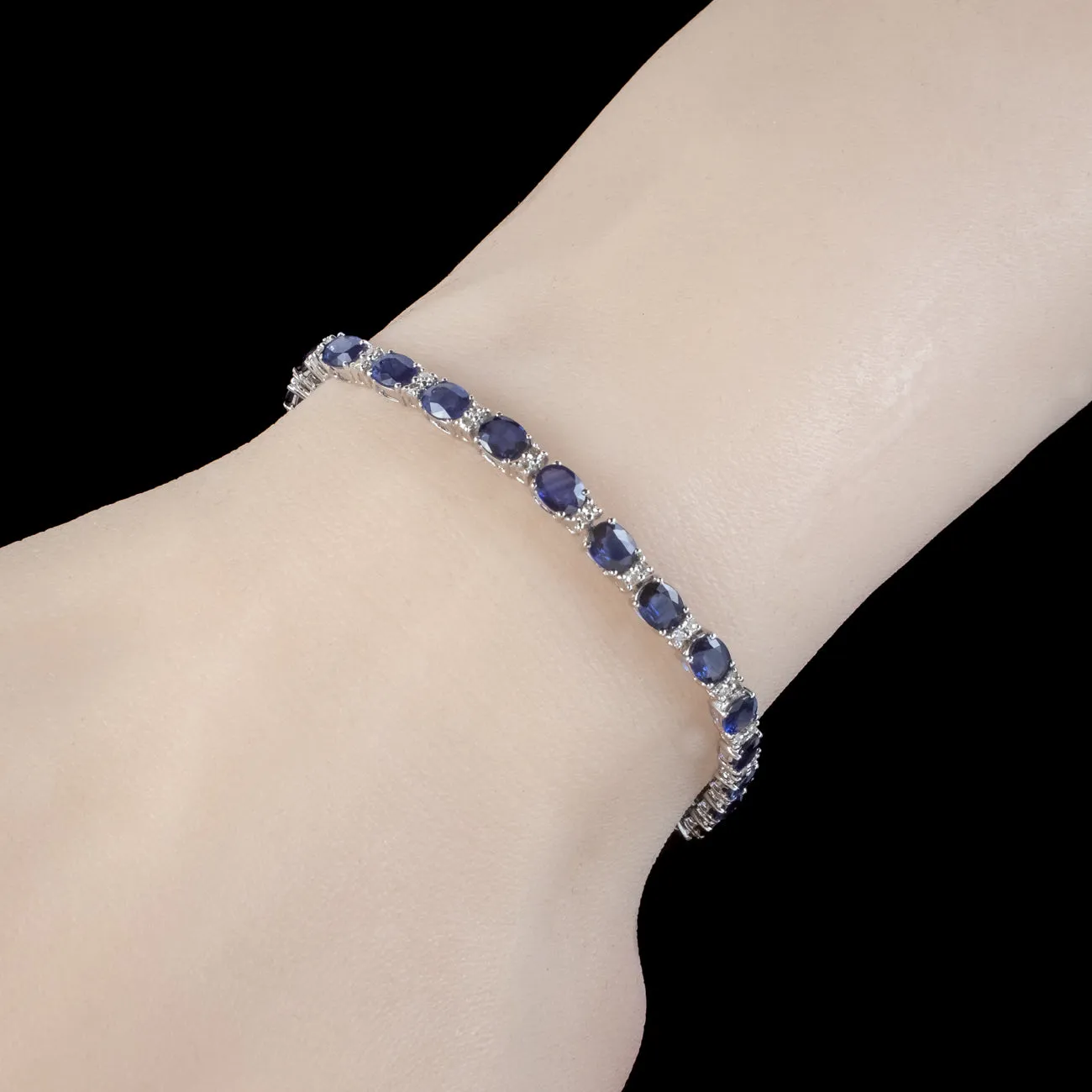 Vintage Sapphire Diamond Tennis Bracelet 18ct Gold 12ct Of Sapphire