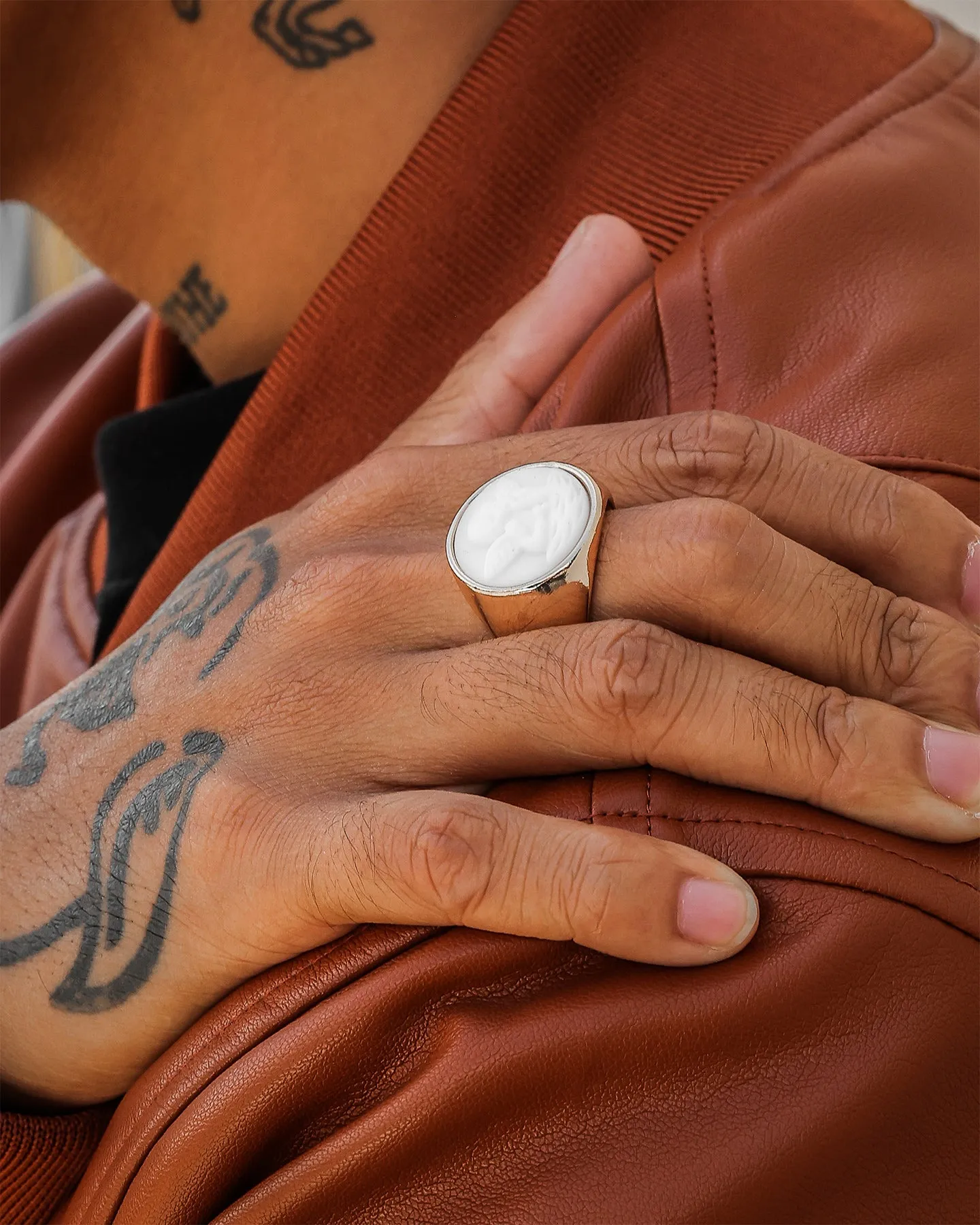 Wild for the Weekend Cherub Signet Ring Gold