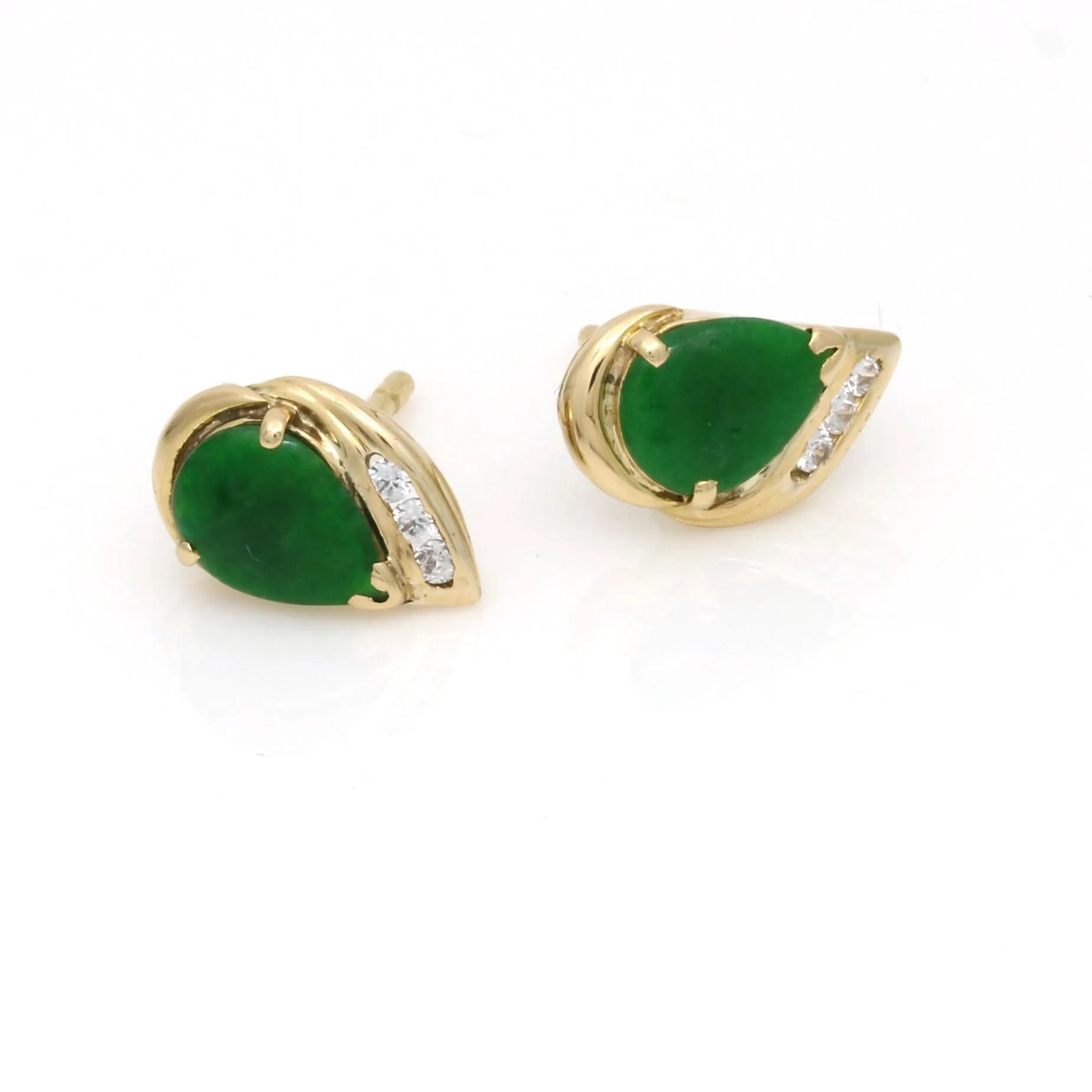 Women's Emerald Green Jade Drop Stud Earrings in 18k Yellow Gold